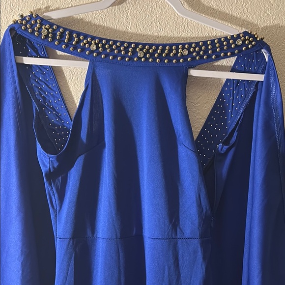 Elegant Blue Embellished Women's Top - Picture 5 of 11